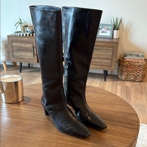 Elegant Black Leather Knee-High Boots